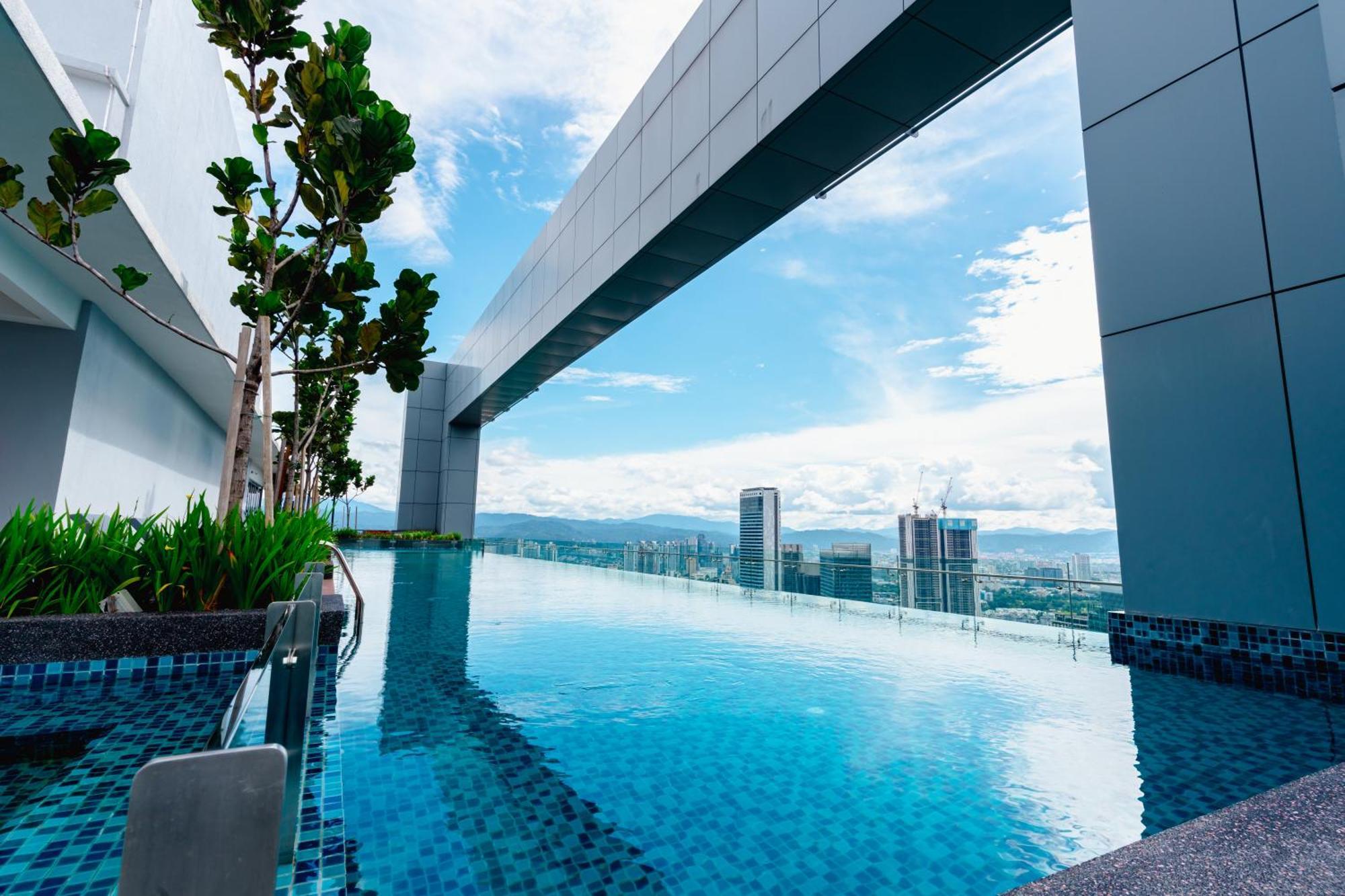 Royce Klcc Kuala Lumpur City Centre By Dormeo Destinations Екстериор снимка