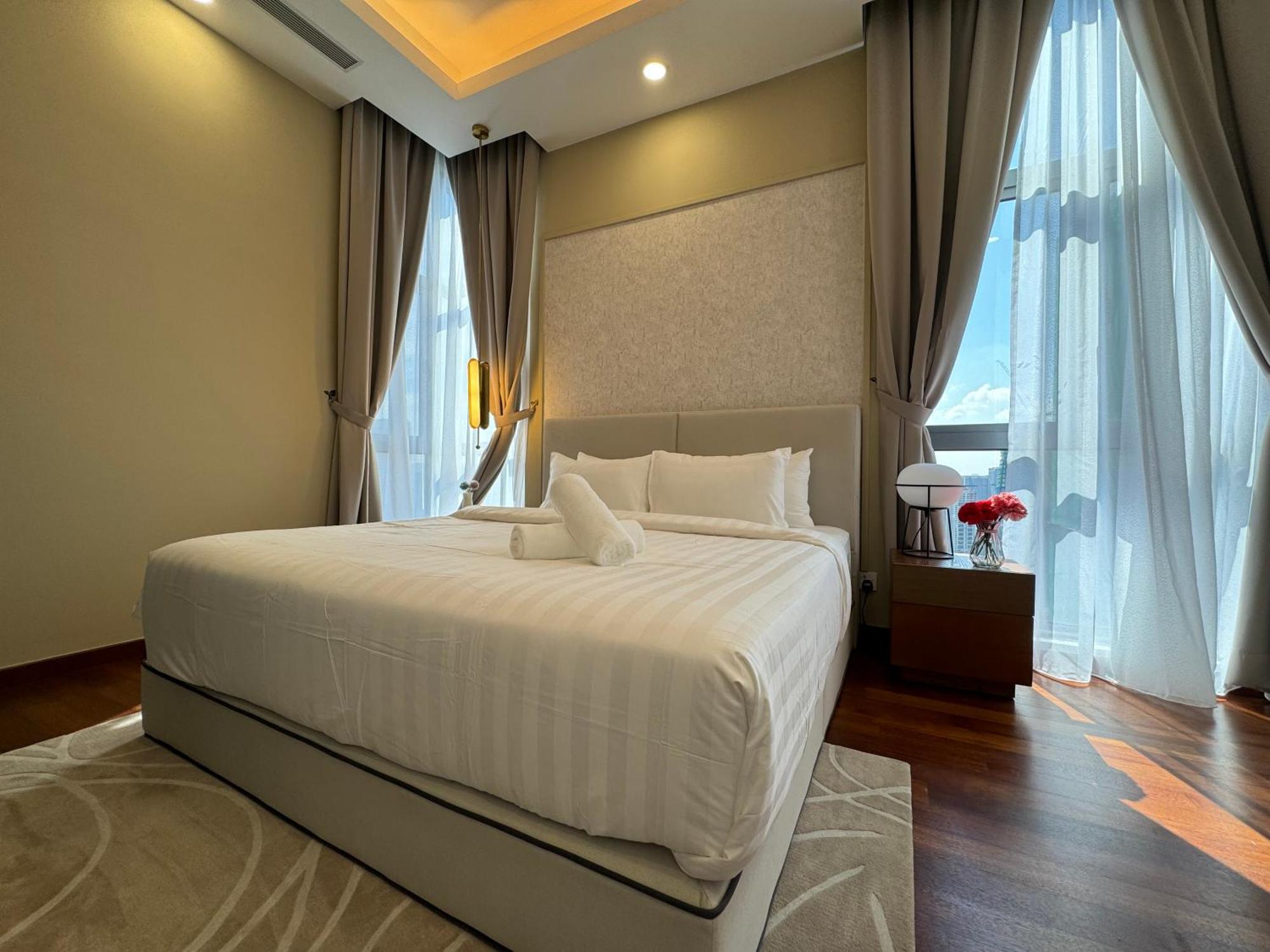 Royce Klcc Kuala Lumpur City Centre By Dormeo Destinations Екстериор снимка