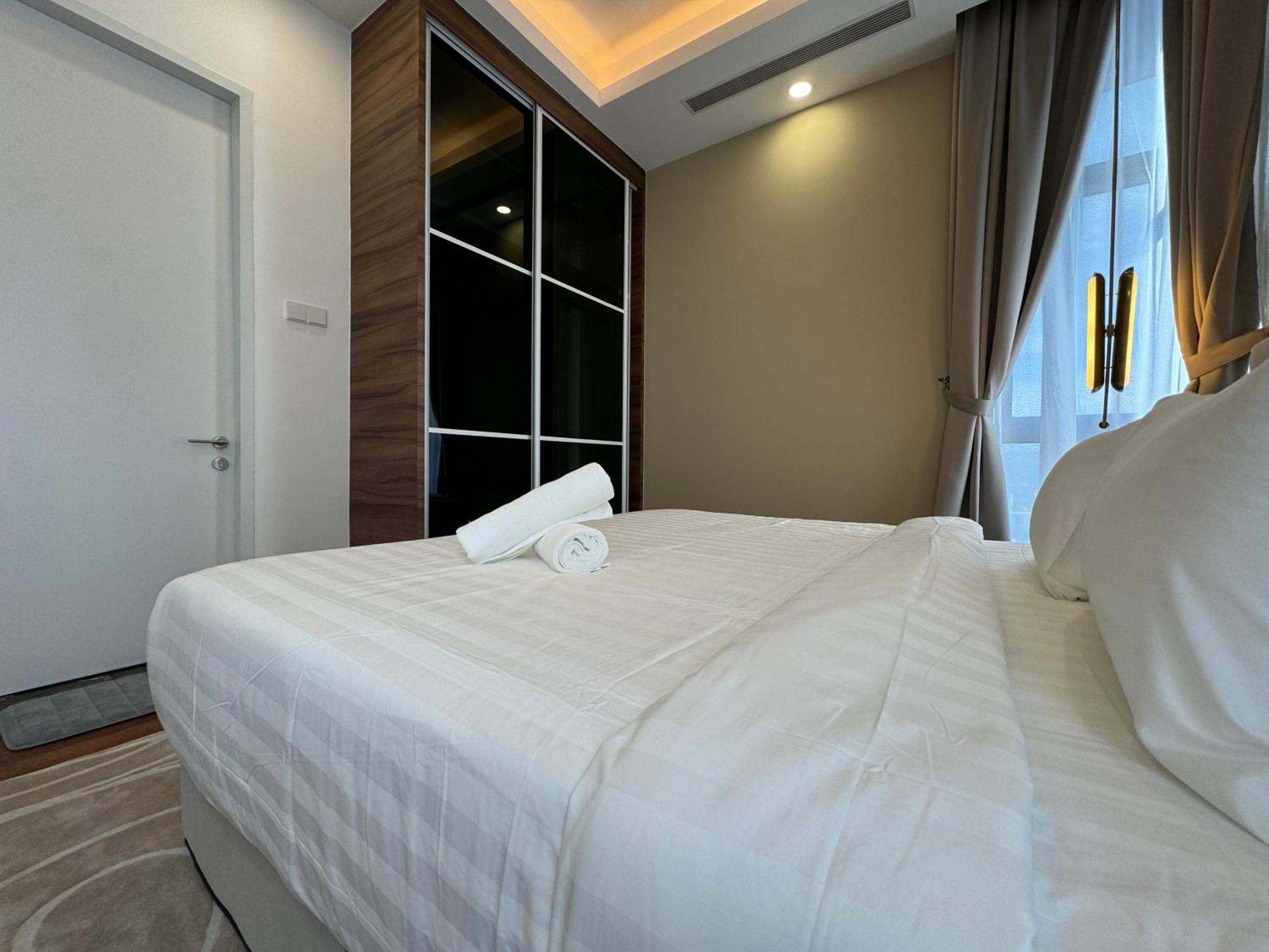 Royce Klcc Kuala Lumpur City Centre By Dormeo Destinations Екстериор снимка