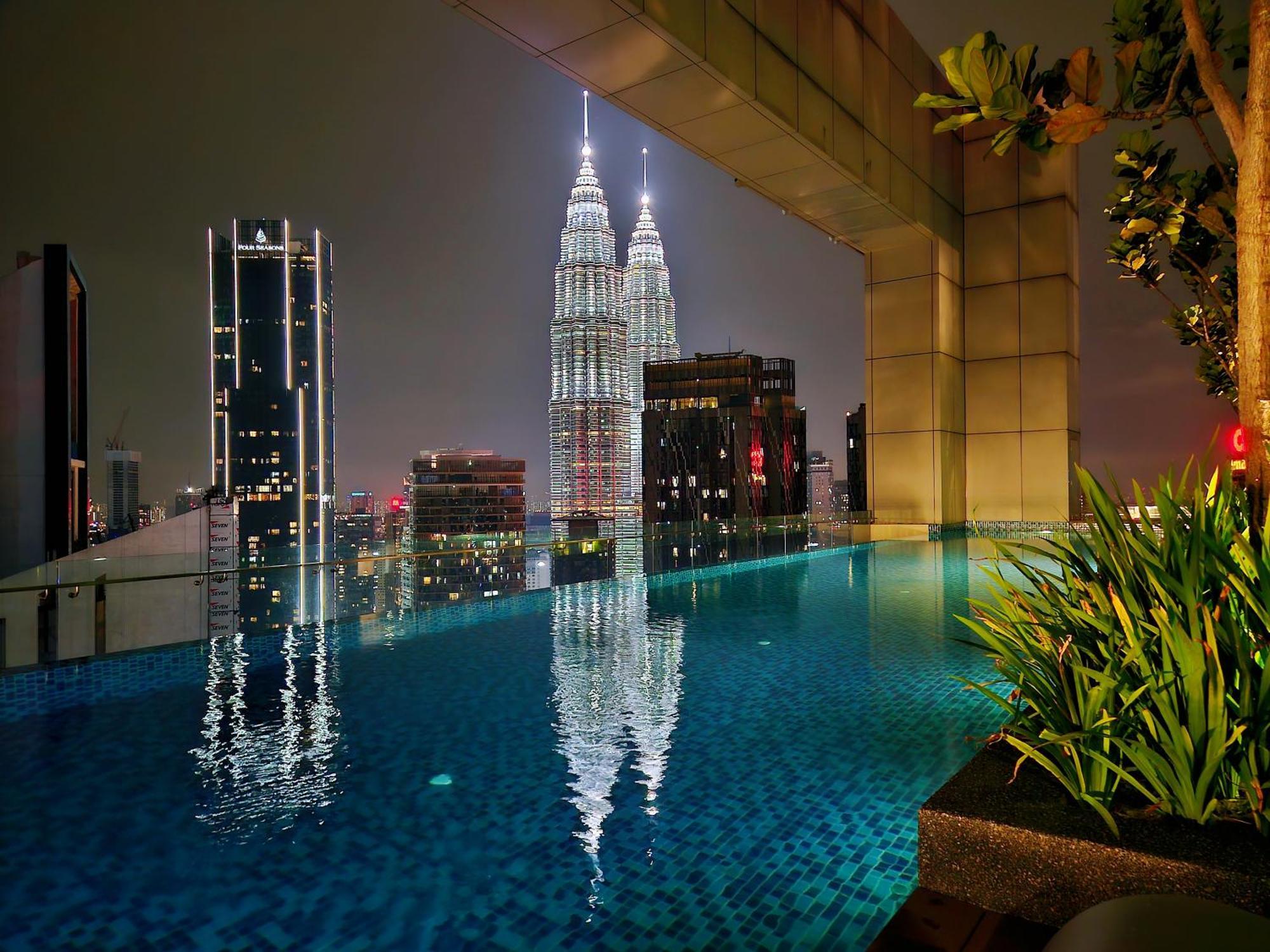 Royce Klcc Kuala Lumpur City Centre By Dormeo Destinations Екстериор снимка
